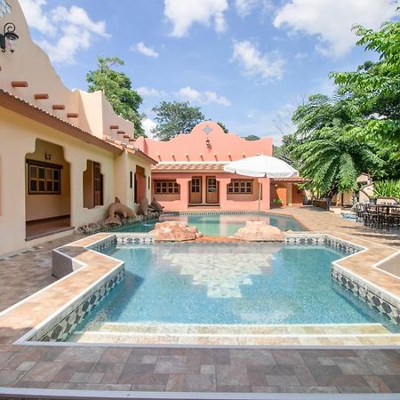 Capital O 1110 Khaoyai Cowboy City Resort Mu Si Zewnętrze zdjęcie